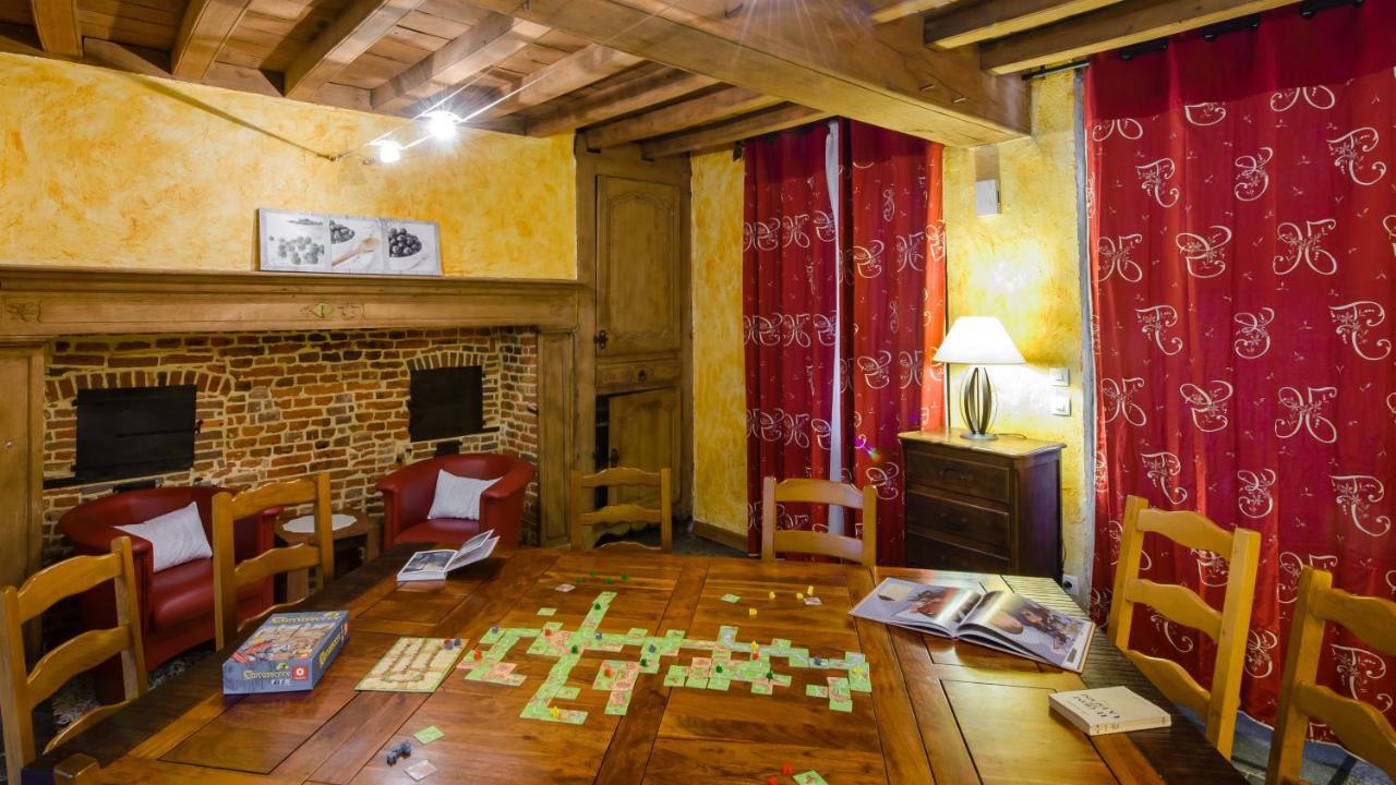 Les Lavandieres De Fontaine Vervins Exteriör bild